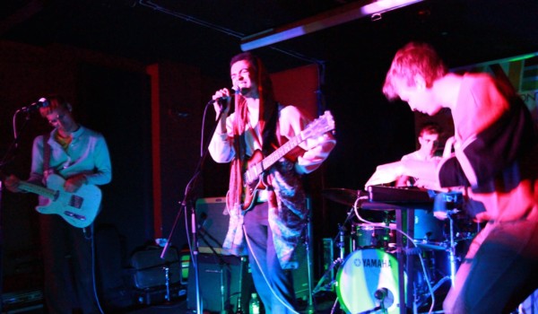 Featured Image for NXNE Review: Un Blonde courtesy of Jonathn Rodil  | CJRU